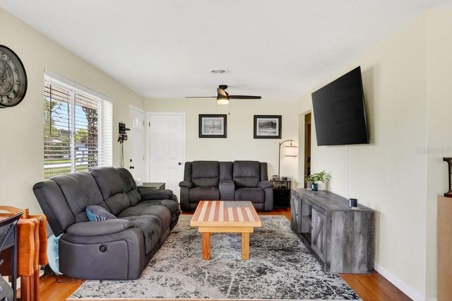 1403 SHARON DRIVE, Deland, FL 32724