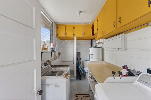 1403 SHARON DRIVE, Deland, FL 32724