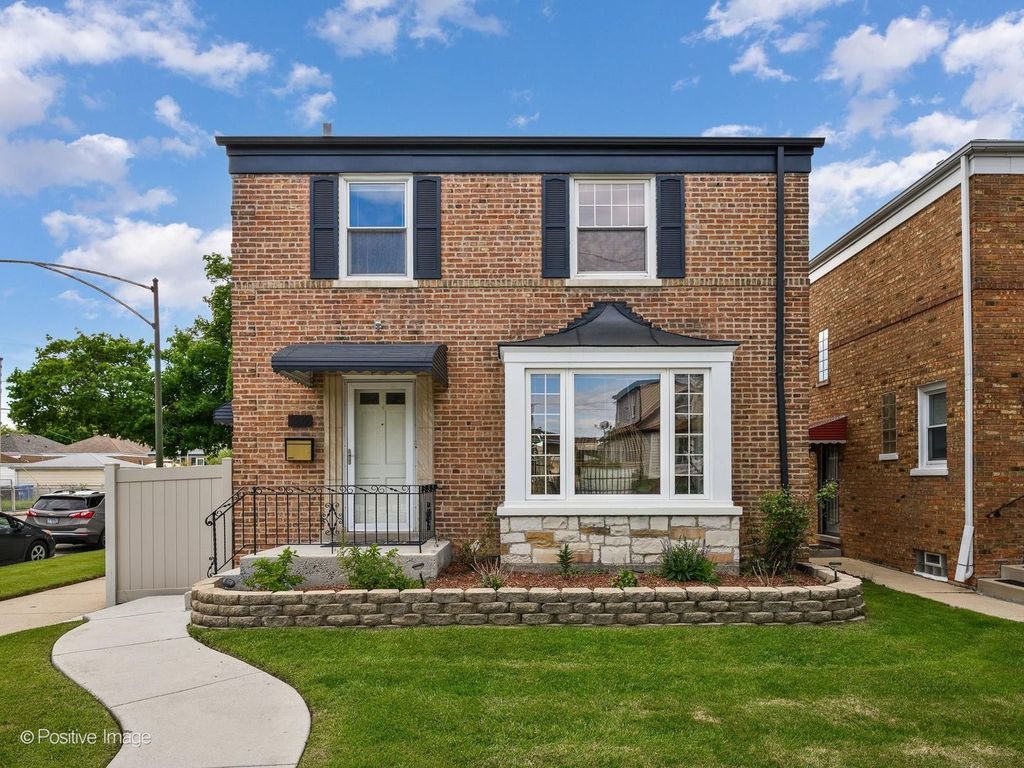 3400 N Narragansett Avenue, Chicago, IL 60634
