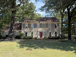 8422 POPLAR PIKE, Germantown, TN 38138