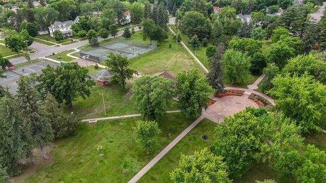 316 N 6th Street, Brainerd, MN 56401