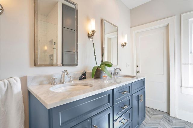 4610 OAK COVE LANE, Orlando, FL 32806