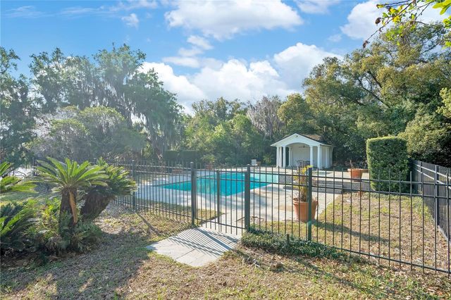 4610 OAK COVE LANE, Orlando, FL 32806