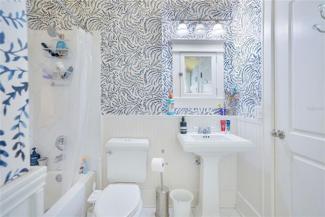 4610 OAK COVE LANE, Orlando, FL 32806