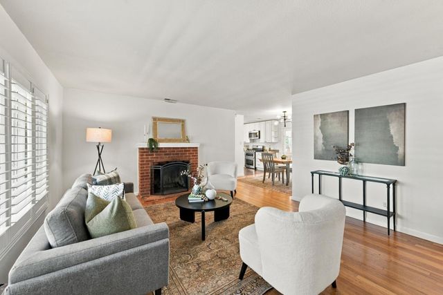 2258 Irvin Way, Sacramento, CA 95822