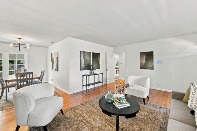 2258 Irvin Way, Sacramento, CA 95822