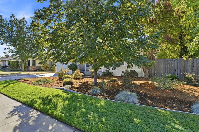 2258 Irvin Way, Sacramento, CA 95822
