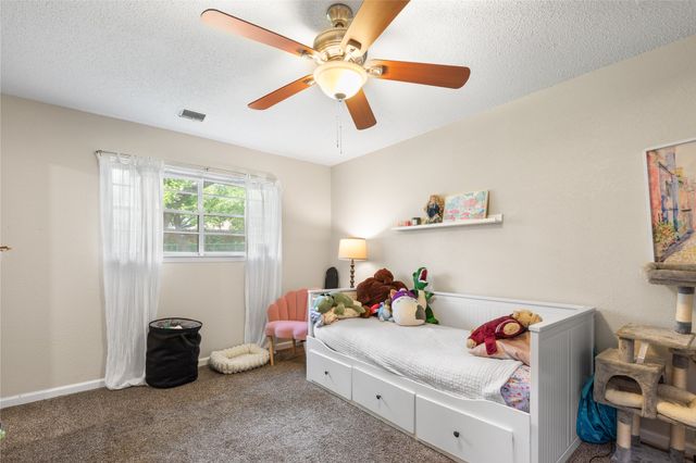 613 Edwards Drive, Denison, TX 75020