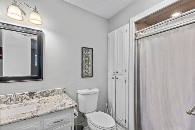 613 Edwards Drive, Denison, TX 75020