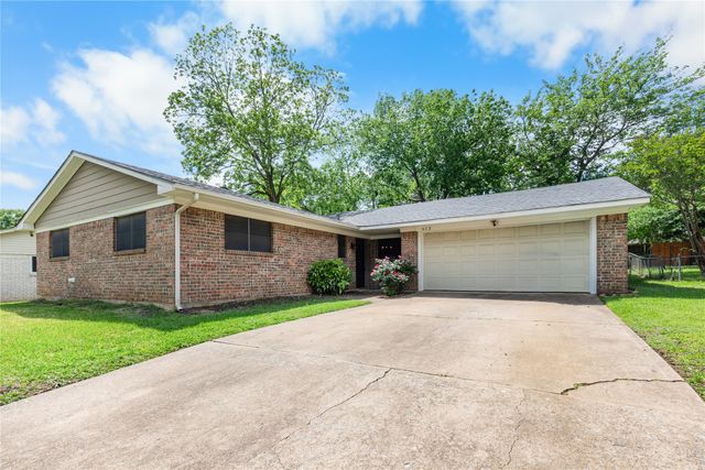 613 Edwards Drive, Denison, TX 75020