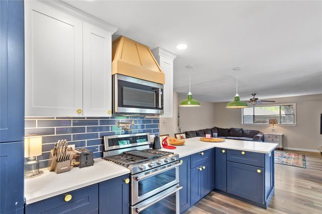 613 Edwards Drive, Denison, TX 75020