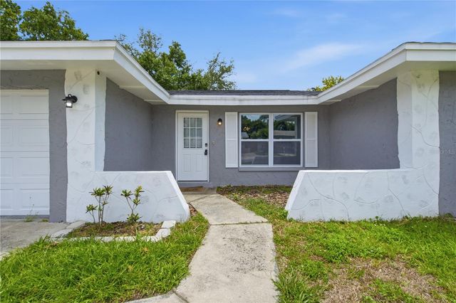 1811 FOREST DRIVE, Oldsmar, FL 34677