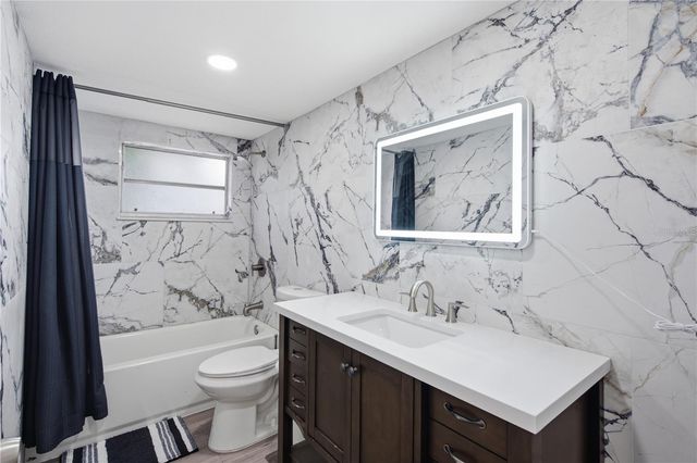 1811 FOREST DRIVE, Oldsmar, FL 34677