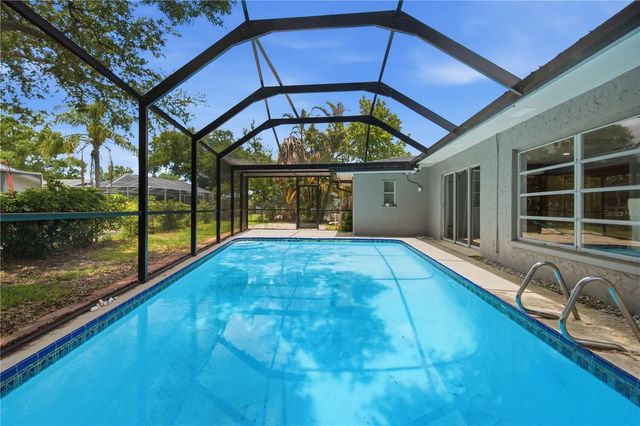 1811 FOREST DRIVE, Oldsmar, FL 34677