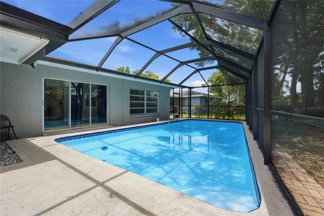 1811 FOREST DRIVE, Oldsmar, FL 34677