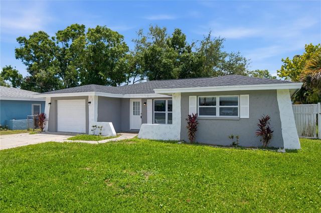 1811 FOREST DRIVE, Oldsmar, FL 34677