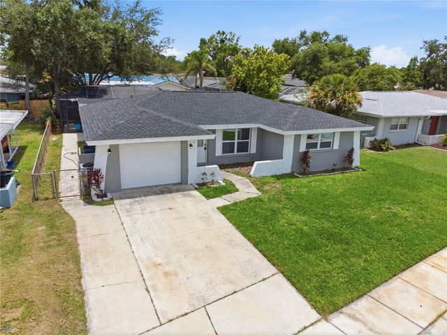 1811 FOREST DRIVE, Oldsmar, FL 34677