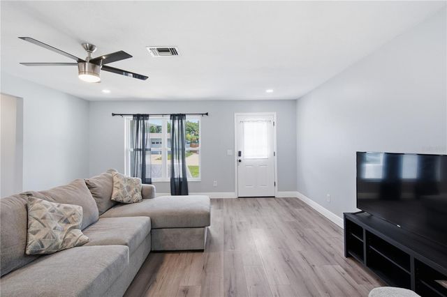 1811 FOREST DRIVE, Oldsmar, FL 34677