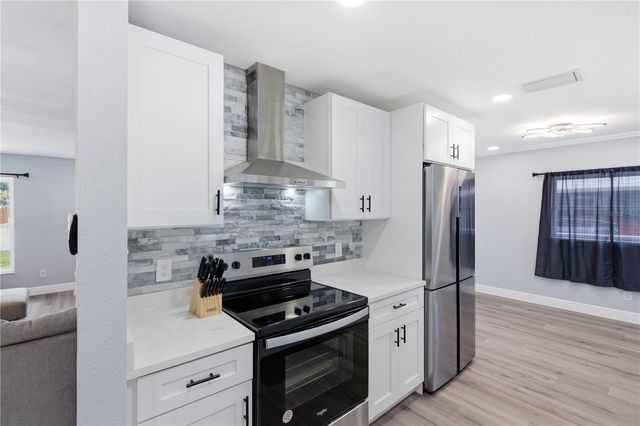 1811 FOREST DRIVE, Oldsmar, FL 34677