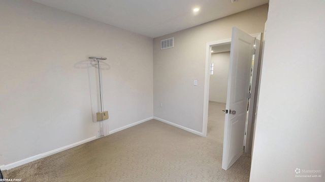 8415 Sherman Avenue, Warren, MI 48089