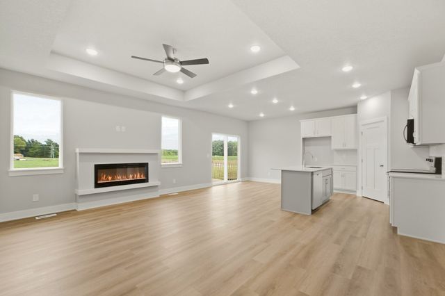 1464 S 91st Street, West Des Moines, IA 50266