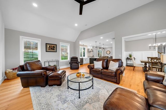 122 Seven Sister Rd, Haverhill, MA 01830