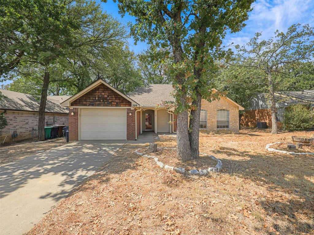 709 Mack Drive, Denton, TX 76209 — photo 2