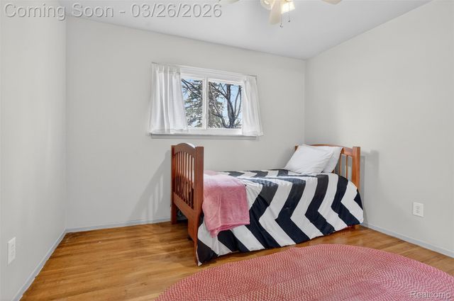 447 Lange Drive, Troy, MI 48098