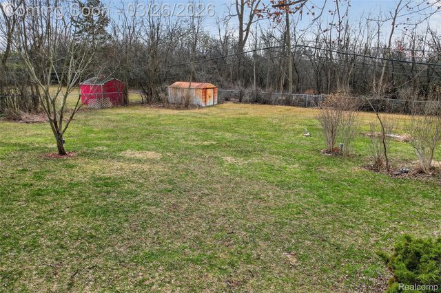 447 Lange Drive, Troy, MI 48098