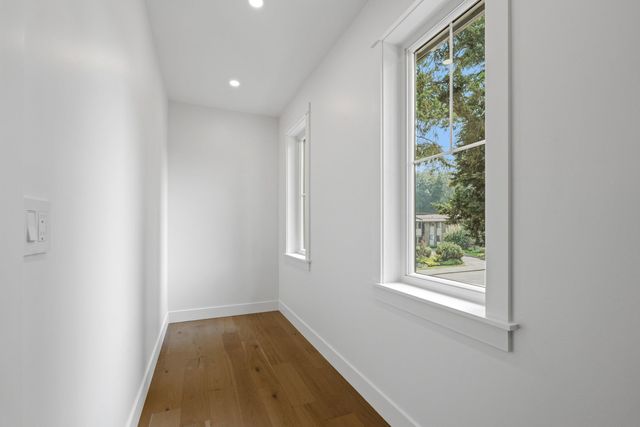 401 E 18TH Ave, Spokane, WA 99203