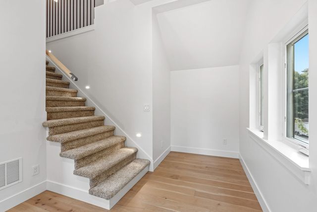 401 E 18TH Ave, Spokane, WA 99203