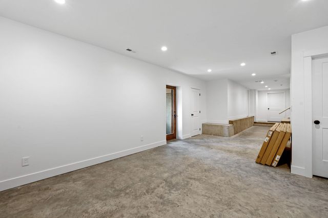 401 E 18TH Ave, Spokane, WA 99203