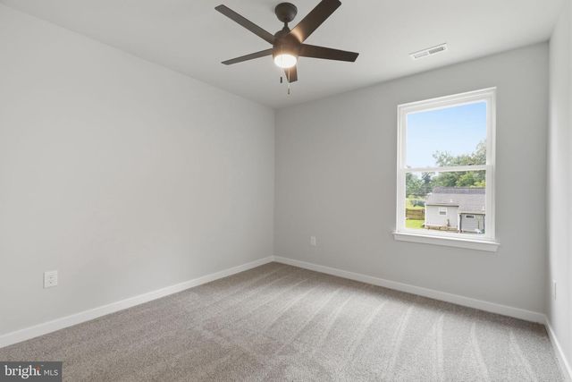 533 PARK AVE, Bristol, PA 19007