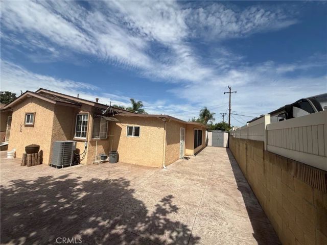 1622 W Hill, Fullerton, CA 92833