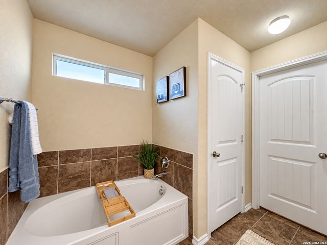 12207 Bening Vly, Schertz, TX 78154