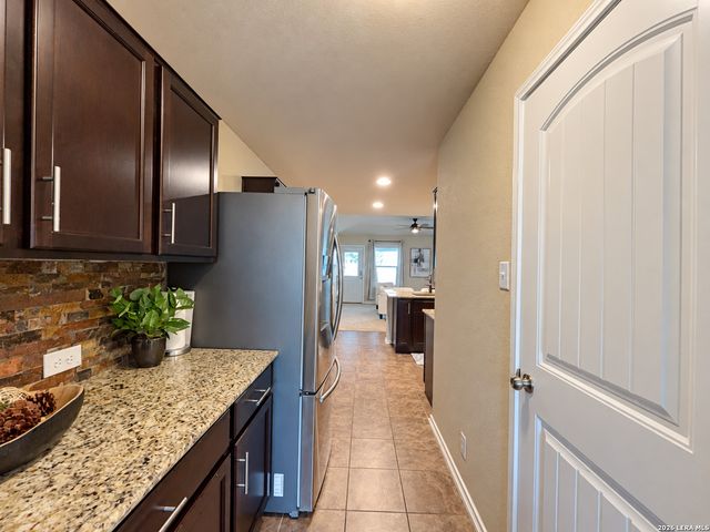 12207 Bening Vly, Schertz, TX 78154