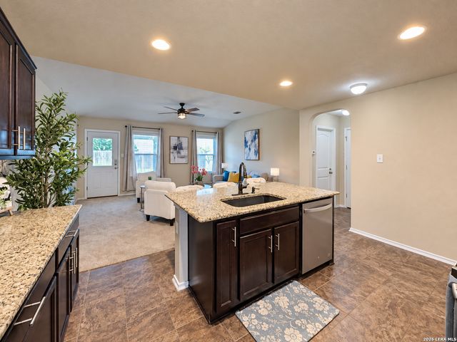 12207 Bening Vly, Schertz, TX 78154