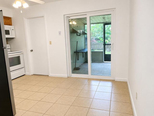 9440 SW 51ST Street, Cooper City, FL 33328
