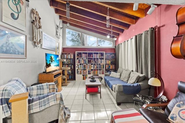 7120 SW 112th Ave, Miami, FL 33173