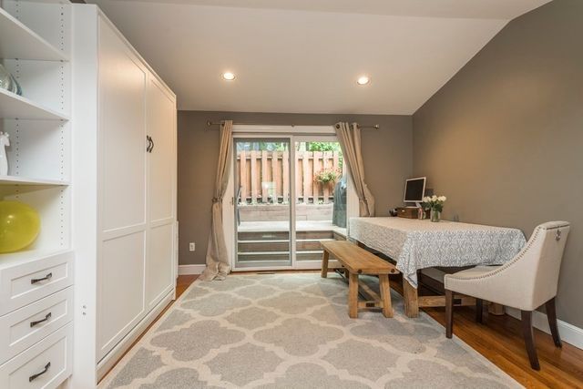 12 Dixfield St, Boston, MA 02127