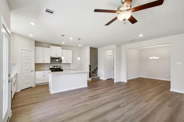 710 Sand Dollar Drive, Kemah, TX 77565