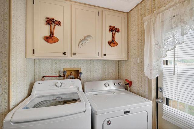 8200 ARCHIE STREET, Englewood, FL 34224