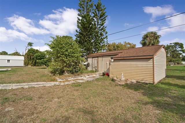 8200 ARCHIE STREET, Englewood, FL 34224