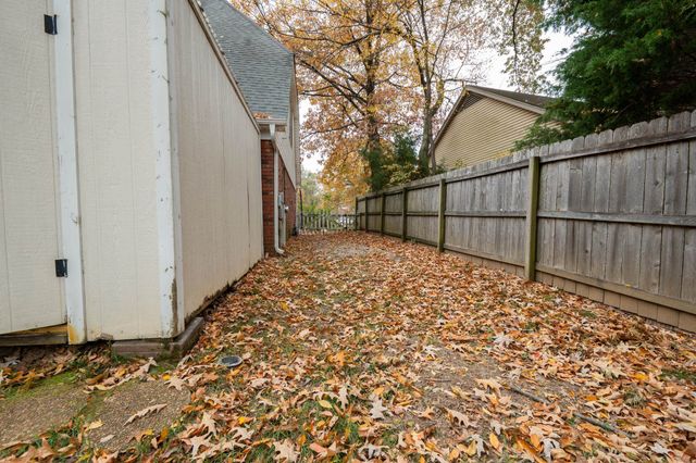 5992 DIPLOMAT PL, Bartlett, TN 38134