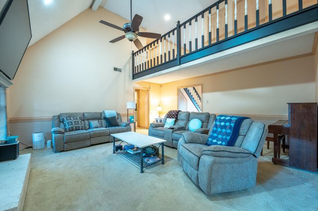 5992 DIPLOMAT PL, Bartlett, TN 38134