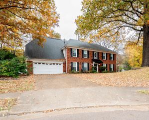 5992 DIPLOMAT PL, Bartlett, TN 38134