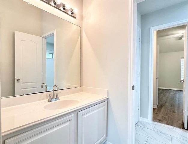 119 Mariner Cove Court, League City, TX 77573