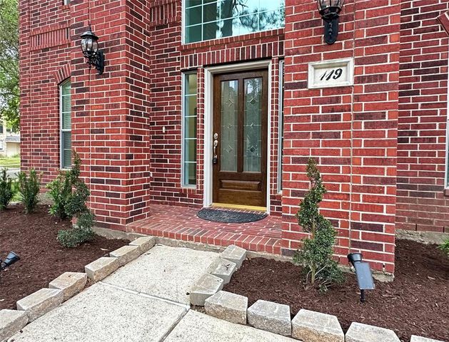 119 Mariner Cove Court, League City, TX 77573