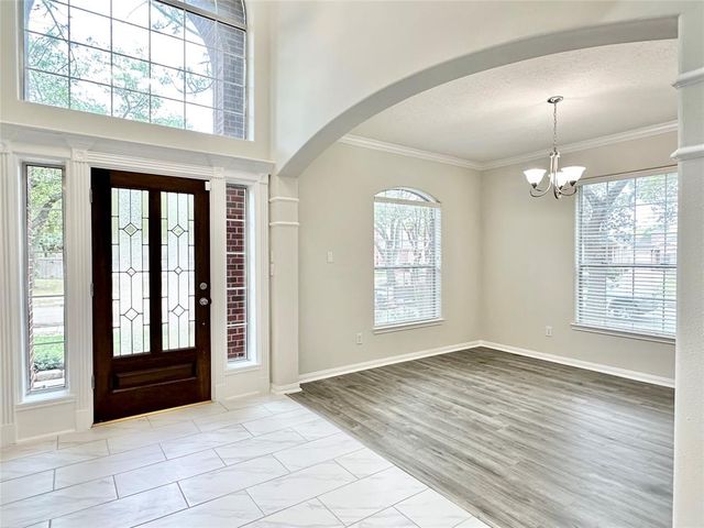 119 Mariner Cove Court, League City, TX 77573