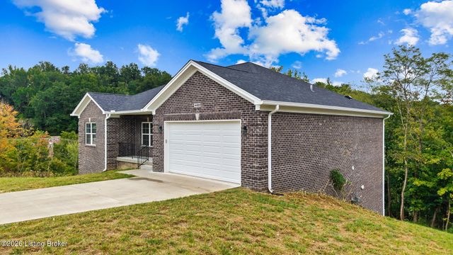 4410 Stone Wynde Dr, Louisville, KY 40272